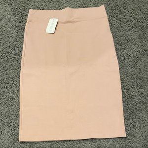 Forever 21 nude body con skirt NWT